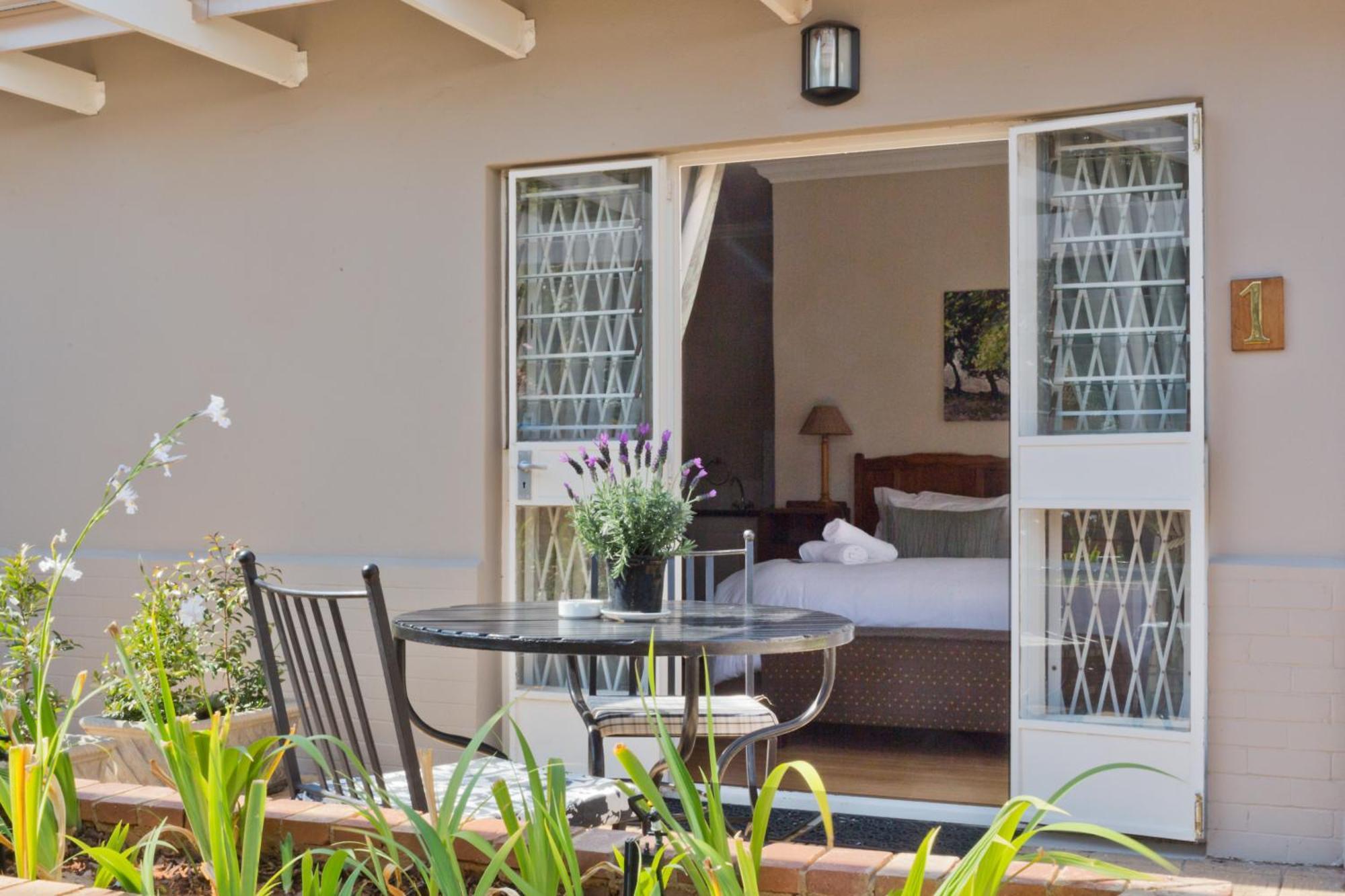 Murray Street 137 Guesthouse Pretoria Bagian luar foto