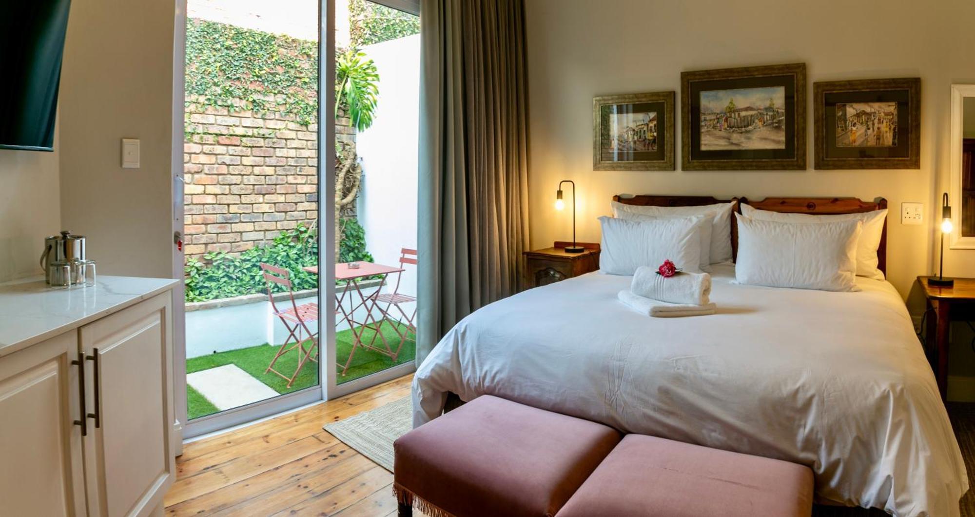 Murray Street 137 Guesthouse Pretoria Bagian luar foto